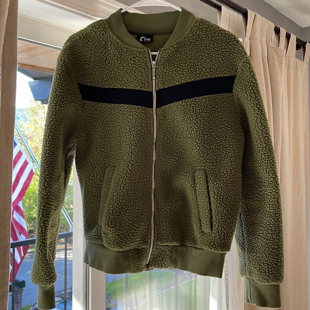 Zyia activewear bomber jacket size small